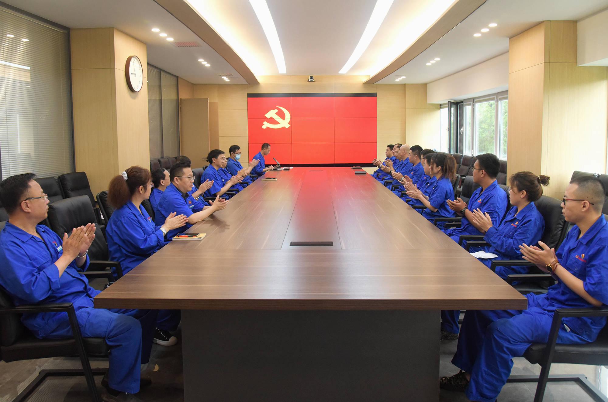 新黨員宣誓 (2).jpg